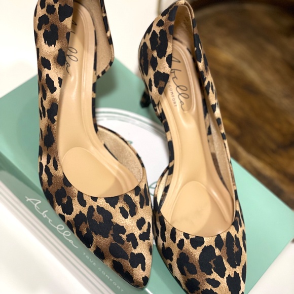 ABELLA Leopard Satine 2 Pump - Picture 6 of 6